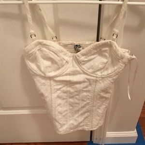 Guess white tank size small